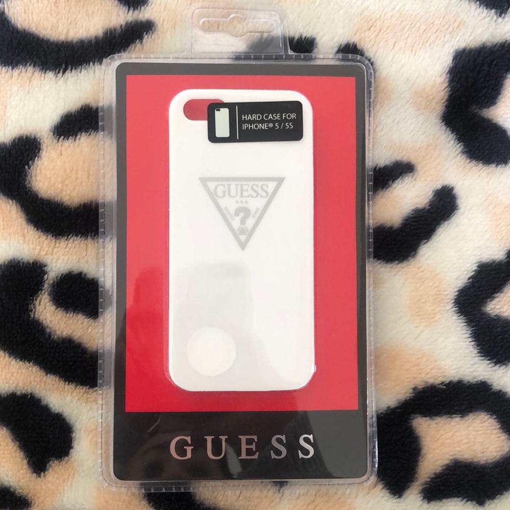 BNWT White Guess iPhone 5/5s Case